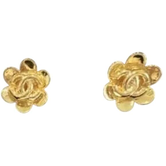 Chanel Gold Camellia Flower CC Stud Earrings Fall 2019 Collection (CCXX027) - Picture 1 of 6